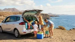 Půjčovna 7-9místných aut na Tenerife: Minivany a rodinné vozy od 34 €/den