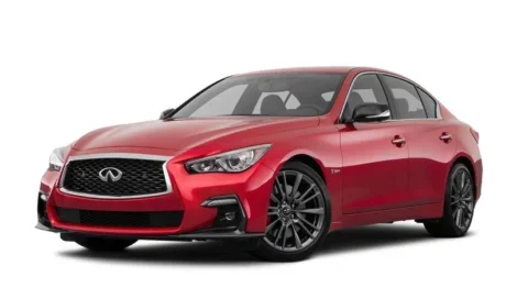 Pronájem Infiniti Q50 (Automatický, 2.0 L Benzín) v Alicante