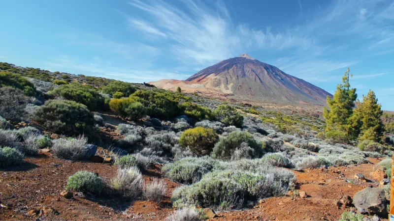 Prozkoumání majestátní krásy a významu hory Teide na Tenerife