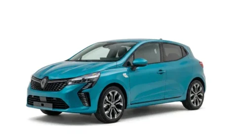 Pronájem Renault Clio E-Tech Hybrid (Automatický, 1.6 L Benzín) na Tenerife