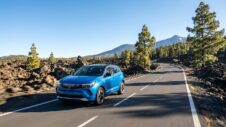 Jízdní recenze Opel Grandland Hybrid na Tenerife
