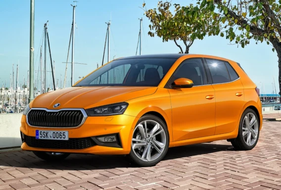 Skoda Fabia (Automat, 1.5 L, 5 míst)