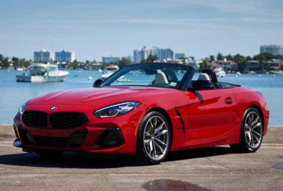BMW Z4 sDrive30i (Automat, 3.0 L, 2 místa)