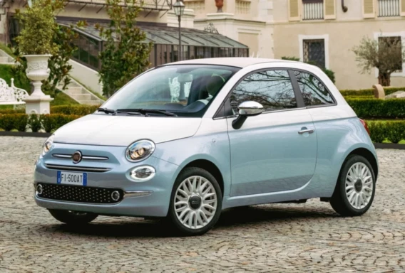 Fiat 500 (Manuál, 1.2 L, 4 místa)