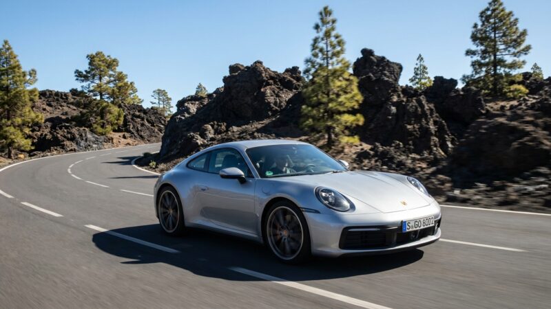 Jízdní recenze Porsche 911 Carrera 4S na Tenerife