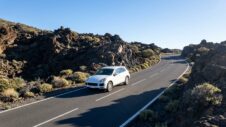 Jízdní recenze Porsche Cayenne E-Hybrid na Tenerife
